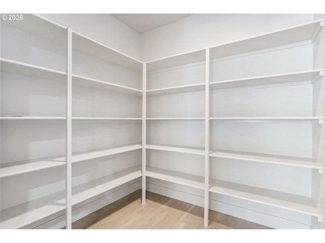 16807 Ne 38TH Ave, Vancouver, WA 98686
