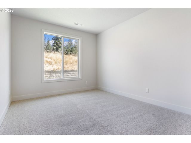 16807 Ne 38TH Ave, Vancouver, WA 98686