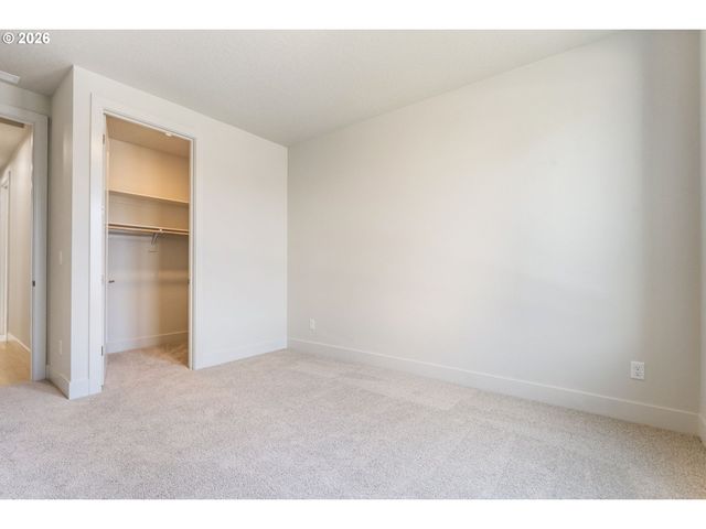 16807 Ne 38TH Ave, Vancouver, WA 98686