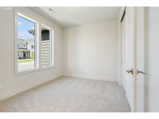 16807 Ne 38TH Ave, Vancouver, WA 98686