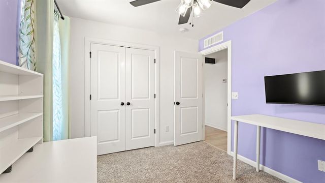 13416 Arrowhead Boulevard, Yukon, OK 73099