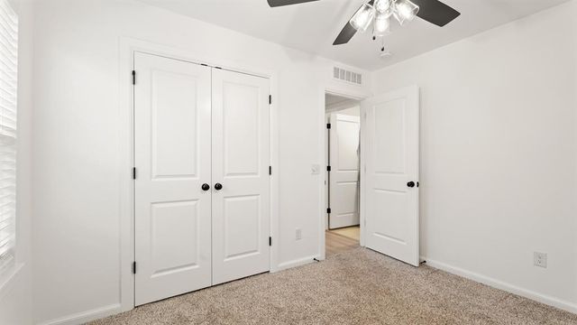 13416 Arrowhead Boulevard, Yukon, OK 73099