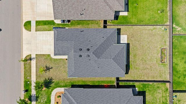 13416 Arrowhead Boulevard, Yukon, OK 73099
