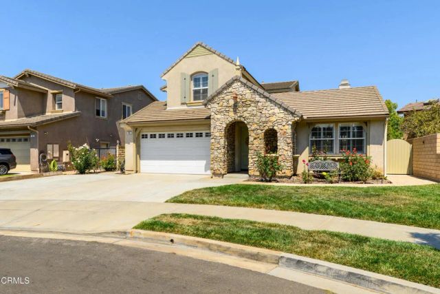 167 Bellafonte Court, Camarillo, CA 93012