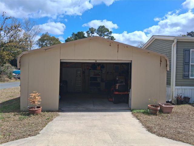 9170 DAN LYNN STREET, Brooksville, FL 34601