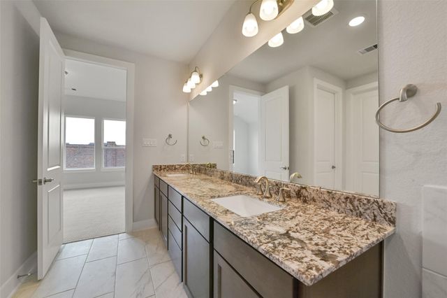 13625 Fairway Arbor Drive, Texas City, TX 77568