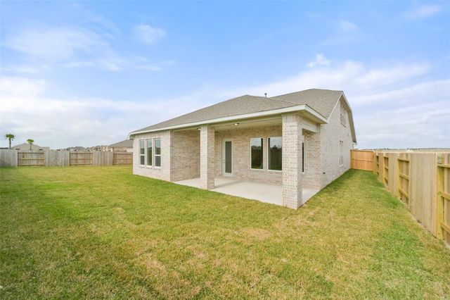 13625 Fairway Arbor Drive, Texas City, TX 77568