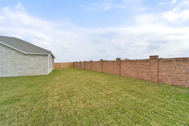 13625 Fairway Arbor Drive, Texas City, TX 77568