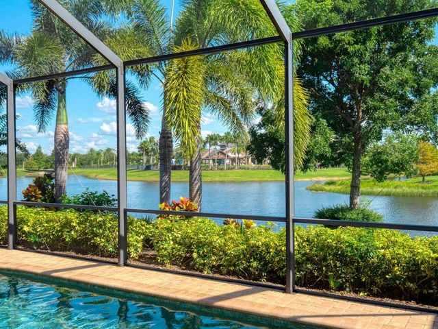 16532 HILLSIDE CIRCLE, Lakewood Ranch, FL 34202