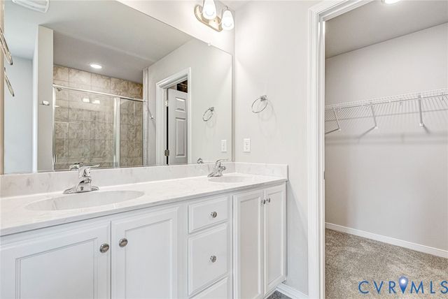 4313 Poplar Village Dr, Chester, VA 23831