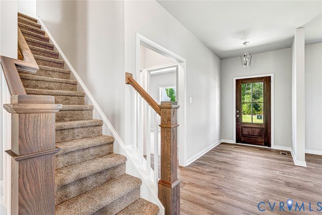 4313 Poplar Village Dr, Chester, VA 23831