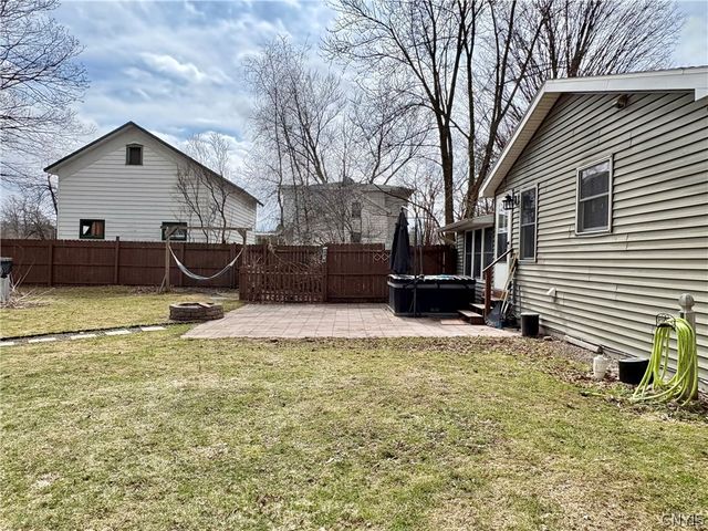 202 North Court Street, Lenox, NY 13032