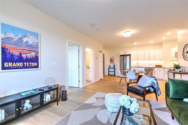 125 Wickenden Street 404, Providence, RI 02903