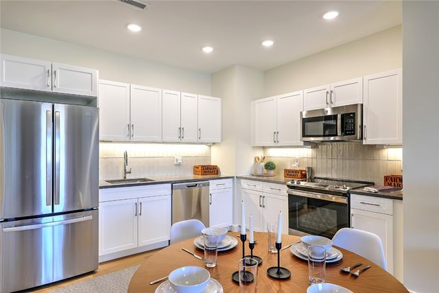 125 Wickenden Street 404, Providence, RI 02903