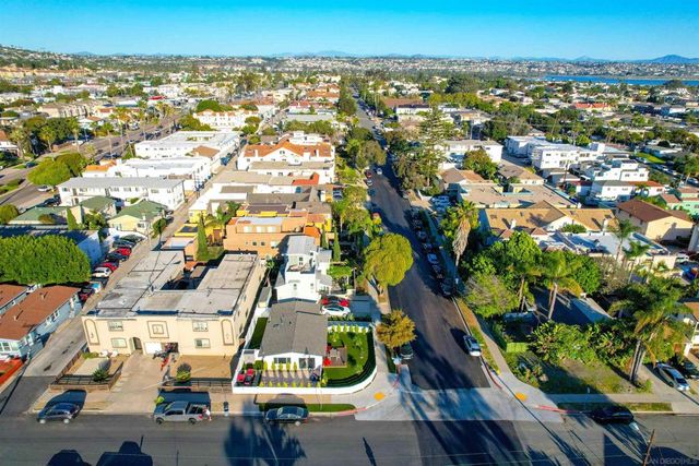 1404 Thomas Ave, San Diego, CA 92109