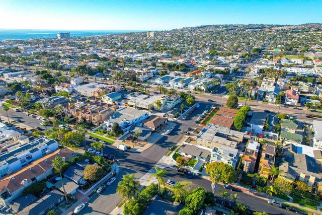 1404 Thomas Ave, San Diego, CA 92109