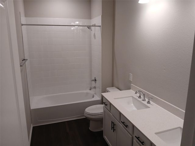 6422 Calhoun Road, Houston, TX 77021