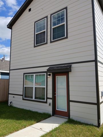 6422 Calhoun Road, Houston, TX 77021