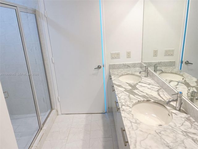 951 Brickell Ave 3506, Miami, FL 33131