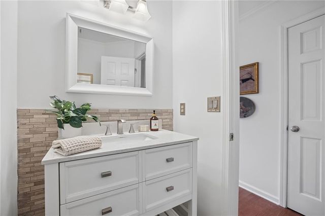 235 Carriage Station Circle, Roswell, GA 30075
