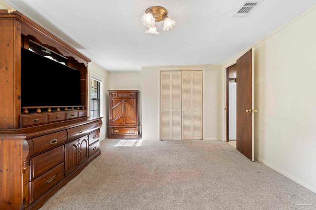 4285 Seventh Ave, Pace, FL 32571