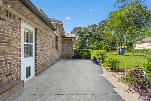 4285 Seventh Ave, Pace, FL 32571