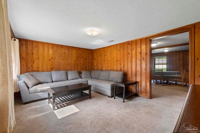 4285 Seventh Ave, Pace, FL 32571