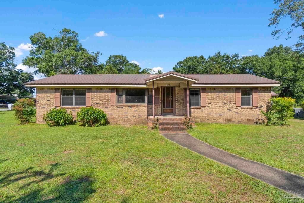 4285 Seventh Ave, Pace, FL 32571