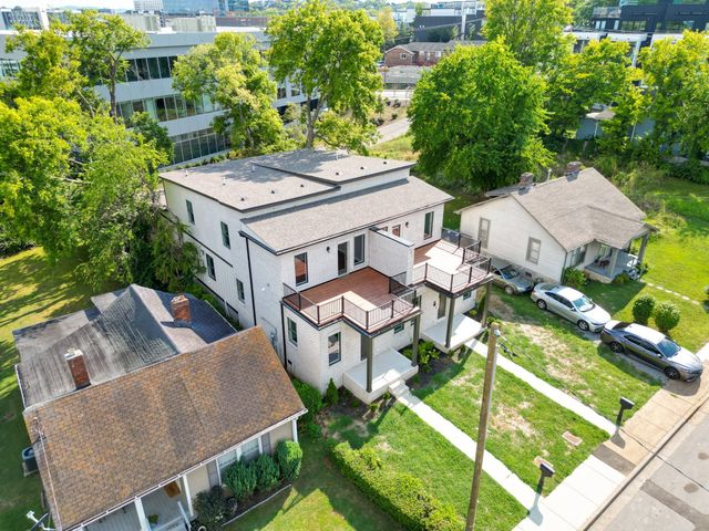 2715A Delaware Ave, Nashville, TN 37209
