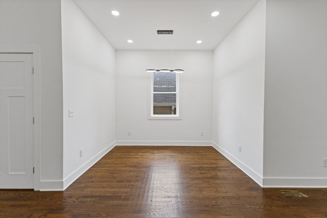 2715A Delaware Ave, Nashville, TN 37209