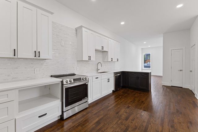 2715A Delaware Ave, Nashville, TN 37209