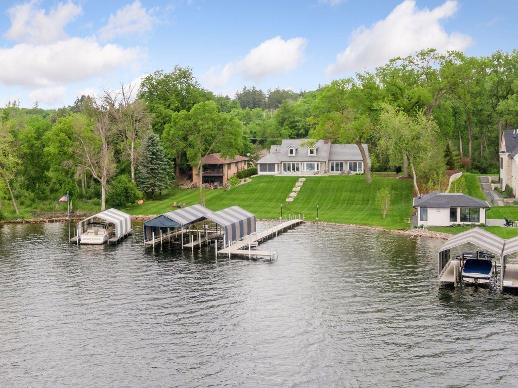 1397 Orono Lane, Orono, MN 55391