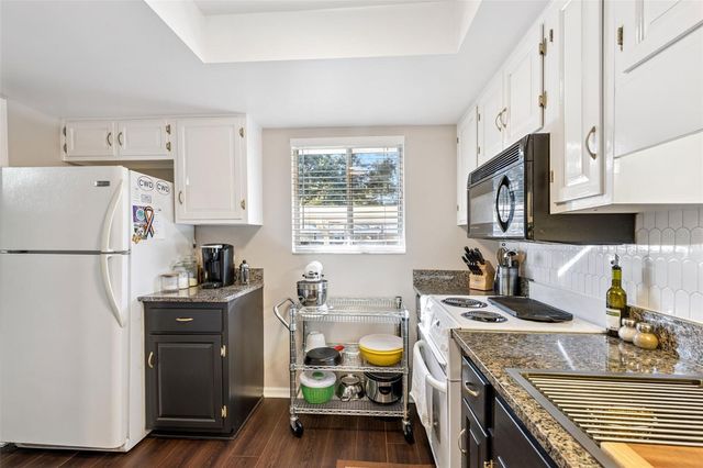 210 MAGNOLIA ROAD 106, Maitland, FL 32751