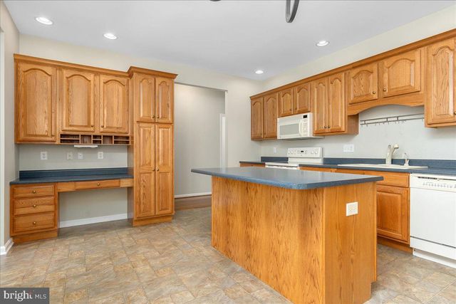 1845 MERIDIAN DR, Hagerstown, MD 21742