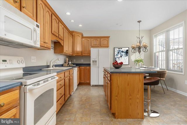 1845 MERIDIAN DR, Hagerstown, MD 21742