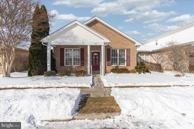 1845 MERIDIAN DR, Hagerstown, MD 21742