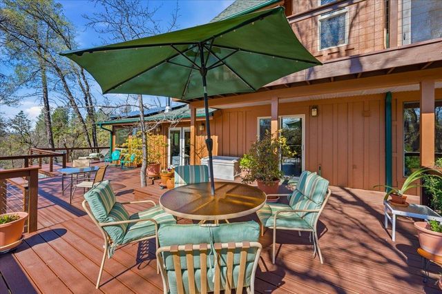 18354 Boogie Hill Rd, Nevada City, CA 95959