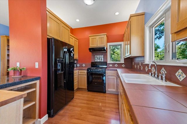 18354 Boogie Hill Rd, Nevada City, CA 95959