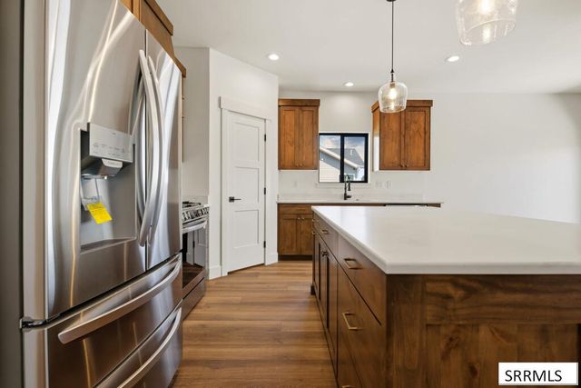 32 N Hemlock Lane, Rigby, ID 83442