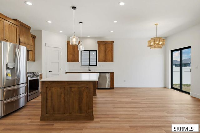 32 N Hemlock Lane, Rigby, ID 83442
