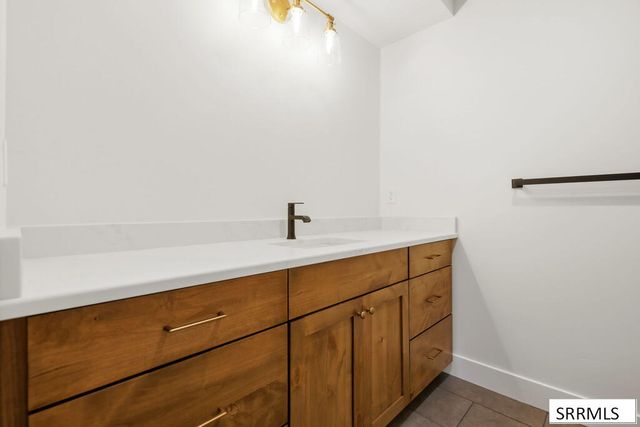 32 N Hemlock Lane, Rigby, ID 83442