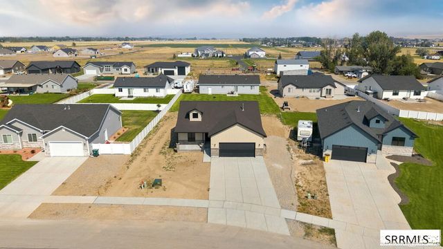 32 N Hemlock Lane, Rigby, ID 83442
