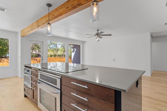 7900 Clydesdale DR, Austin, TX 78745