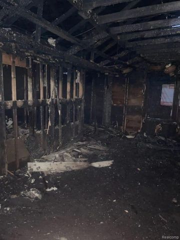 19148 Dwyer Street, Detroit, MI 48234