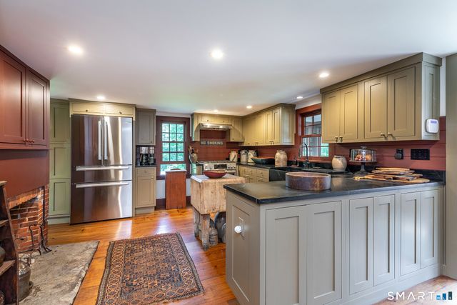 38 Old Turnpike Road, Litchfield, CT 06750