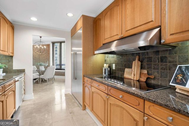 2660 Peachtree Road NW 10H, Atlanta, GA 30305