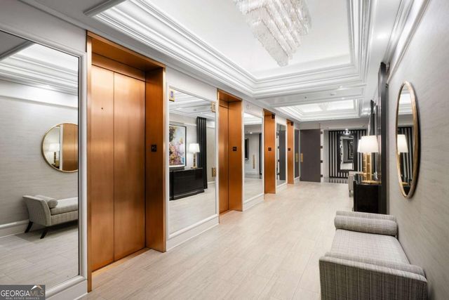 2660 Peachtree Road NW 10H, Atlanta, GA 30305