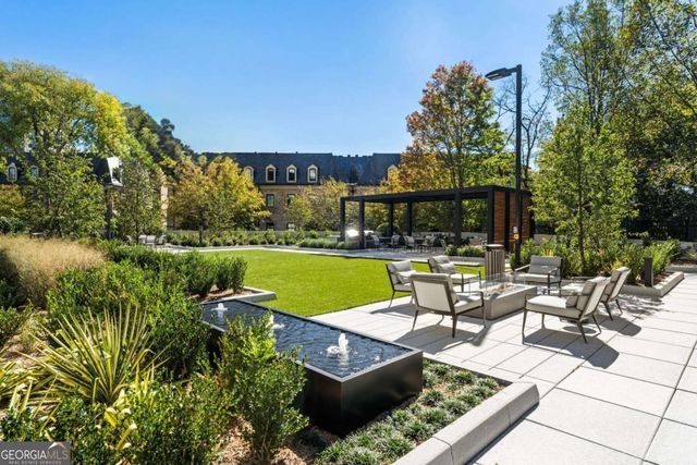 2660 Peachtree Road NW 10H, Atlanta, GA 30305