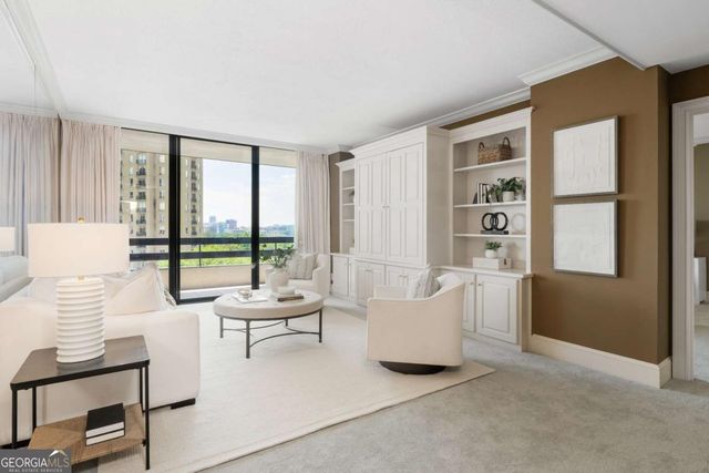 2660 Peachtree Road NW 10H, Atlanta, GA 30305