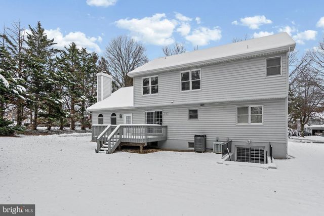 12127 FAULKNER DR, Owings Mills, MD 21117